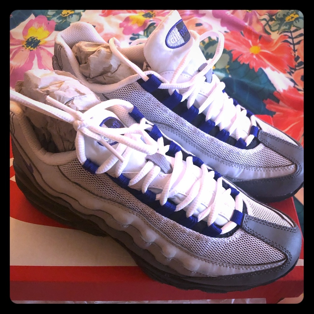 Like New Air Max 95s